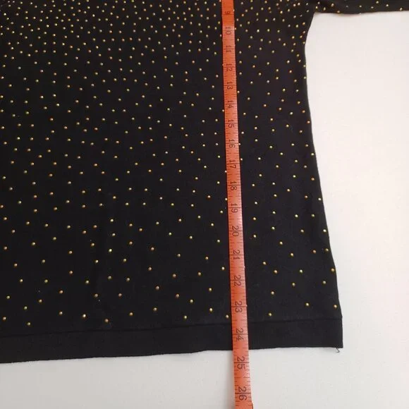 Women's Cable & Gauge Black Sweater with Gold Beaded Front Size Medium - Picture 5 of 7